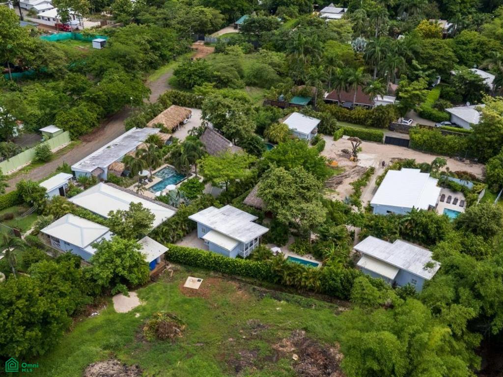 Les Voiles Blanches , Villareal, Guanacaste