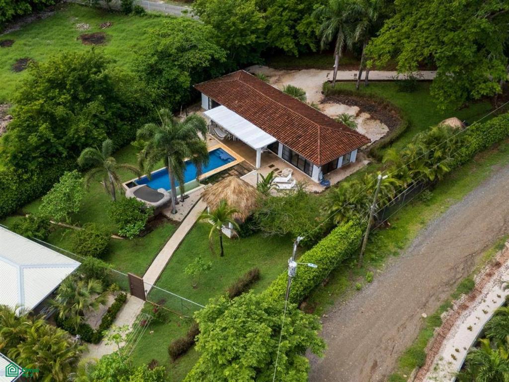 Les Voiles Blanches , Tamarindo, Guanacaste