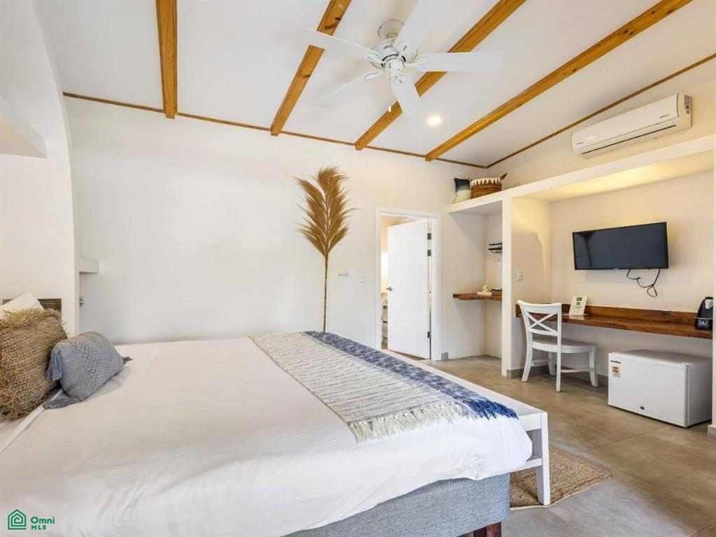 Les Voiles Blanches + Casa Estrella & Lot ,Villa Real, Guanacaste