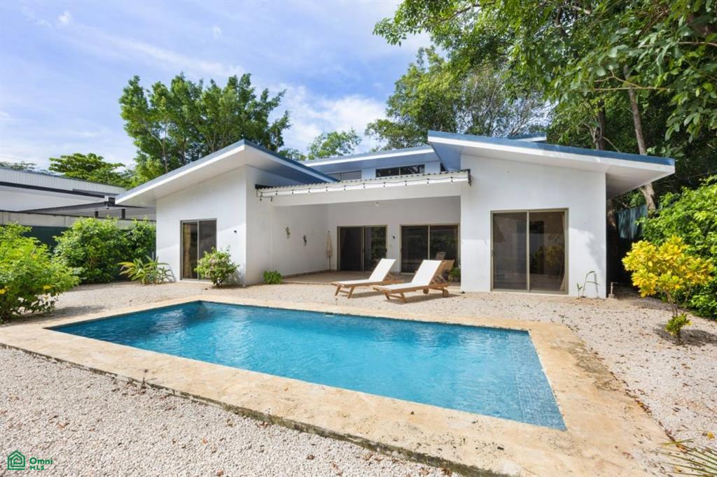 Casa Tucan Dorado