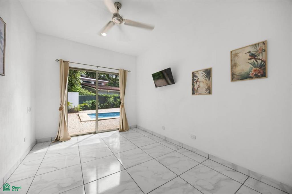 Casa Tucan Dorado