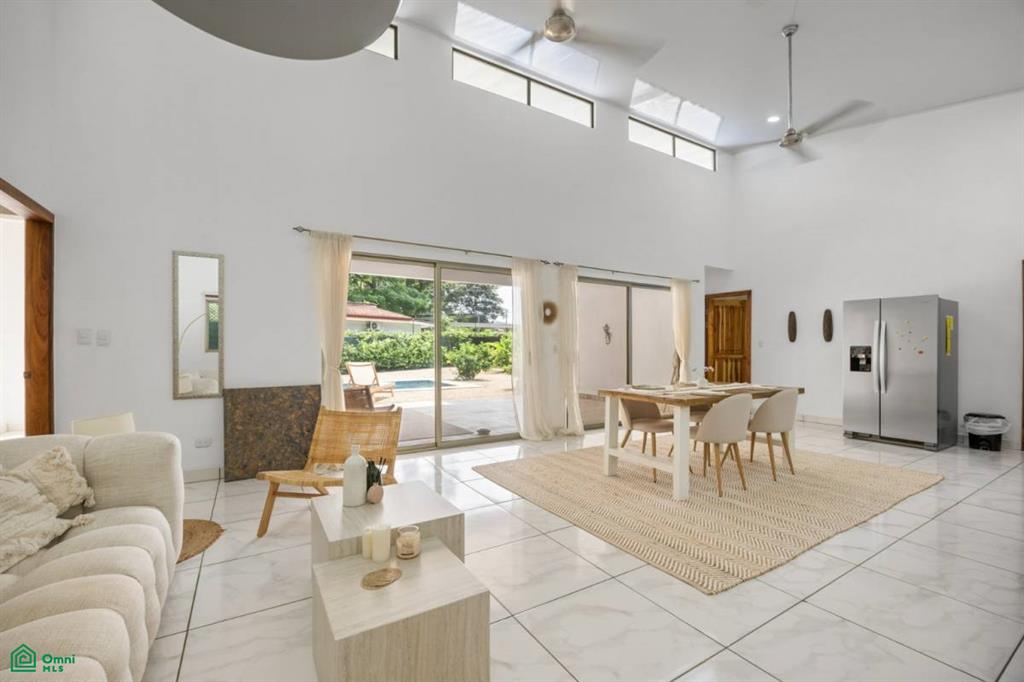 Casa Tucan Dorado