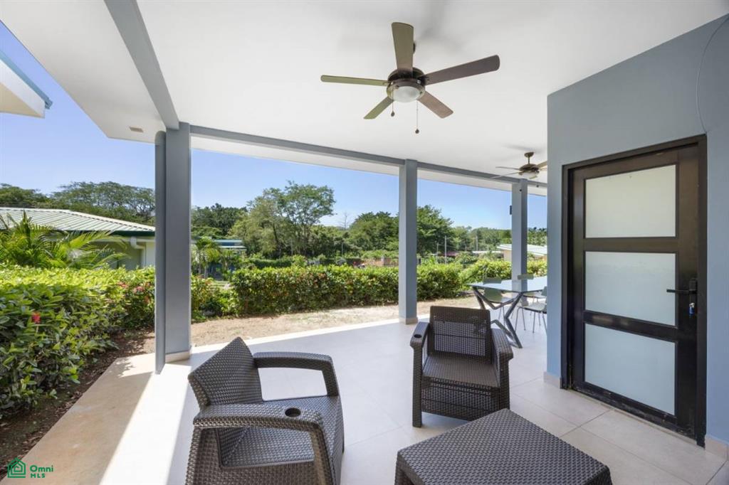 Laurel Condo Unit #19 , Playa Potrero, Guanacaste