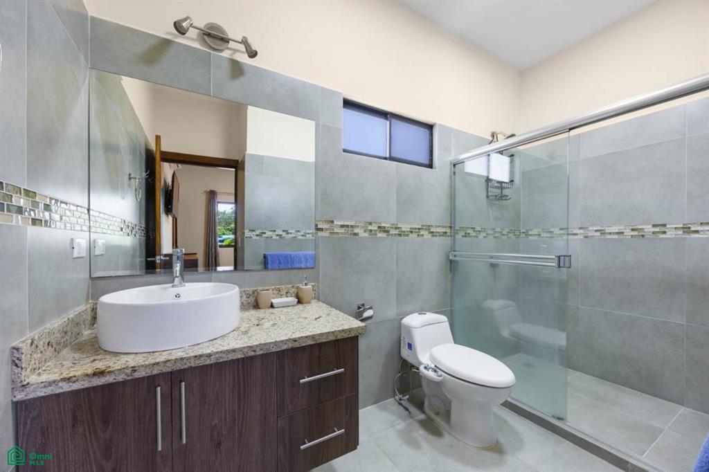 Laurel Condo Unit #19 , Playa Potrero, Guanacaste