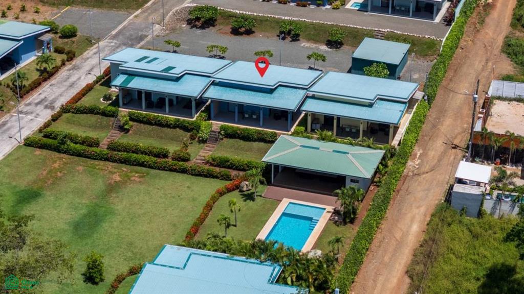 Laurel Condo Unit #19 , Playa Potrero, Guanacaste