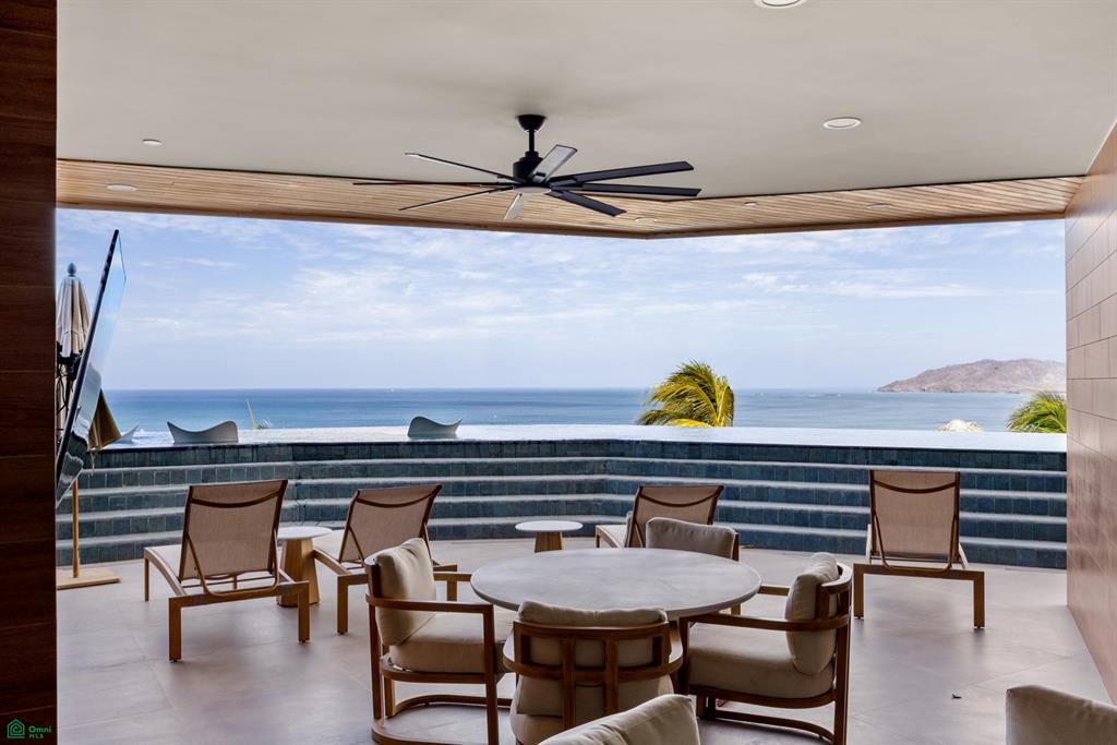 Tamarindo 360 Unit 102