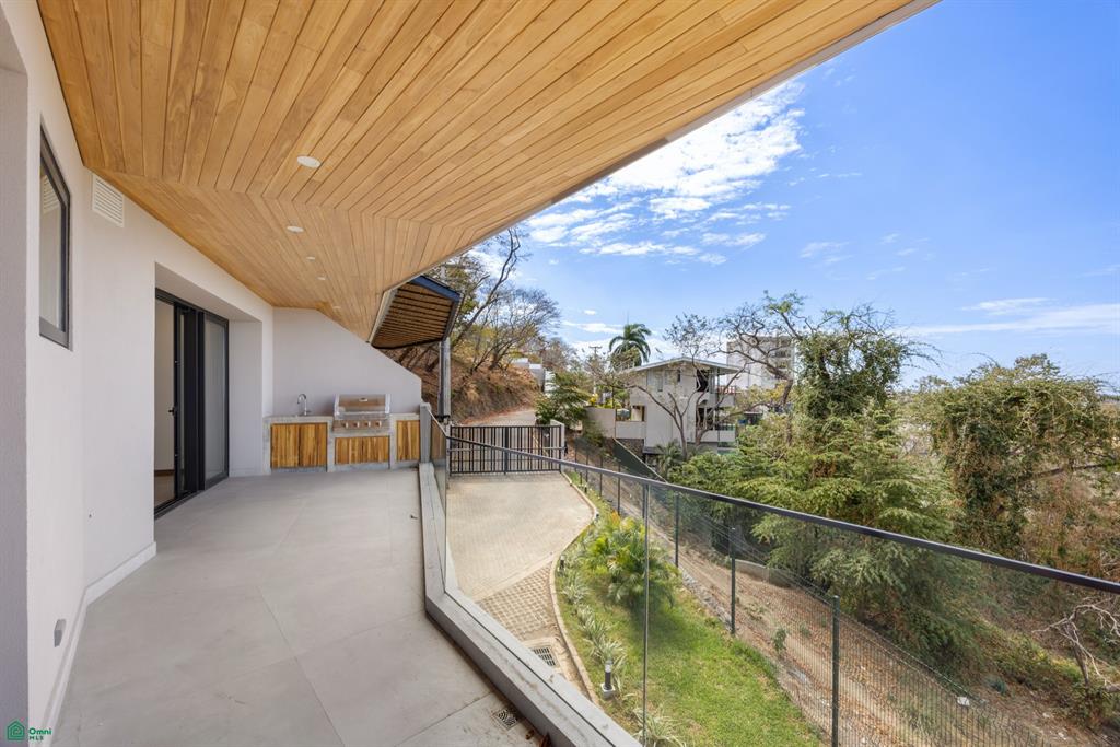 Tamarindo 360 Unit 102