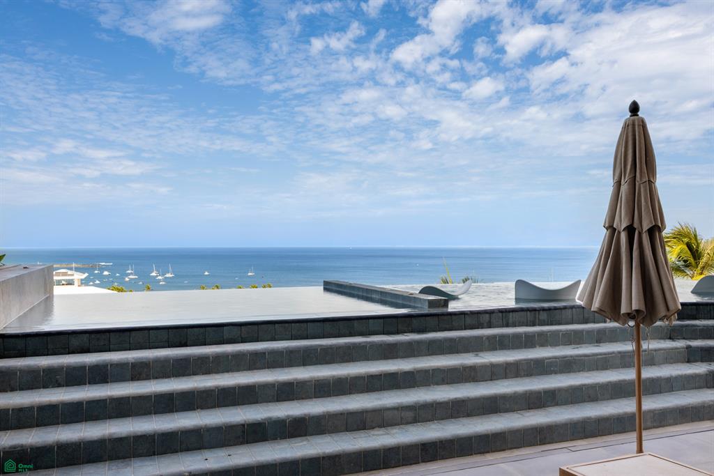 Tamarindo 360 Unit 102