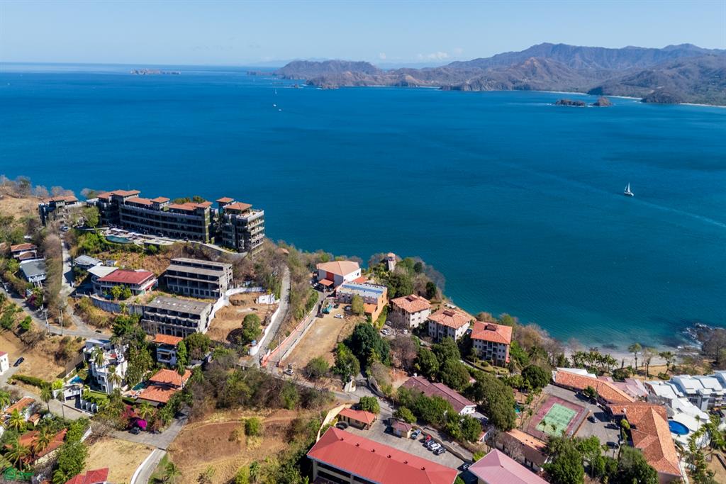 Flamingo Lot beside Dunama Hotel