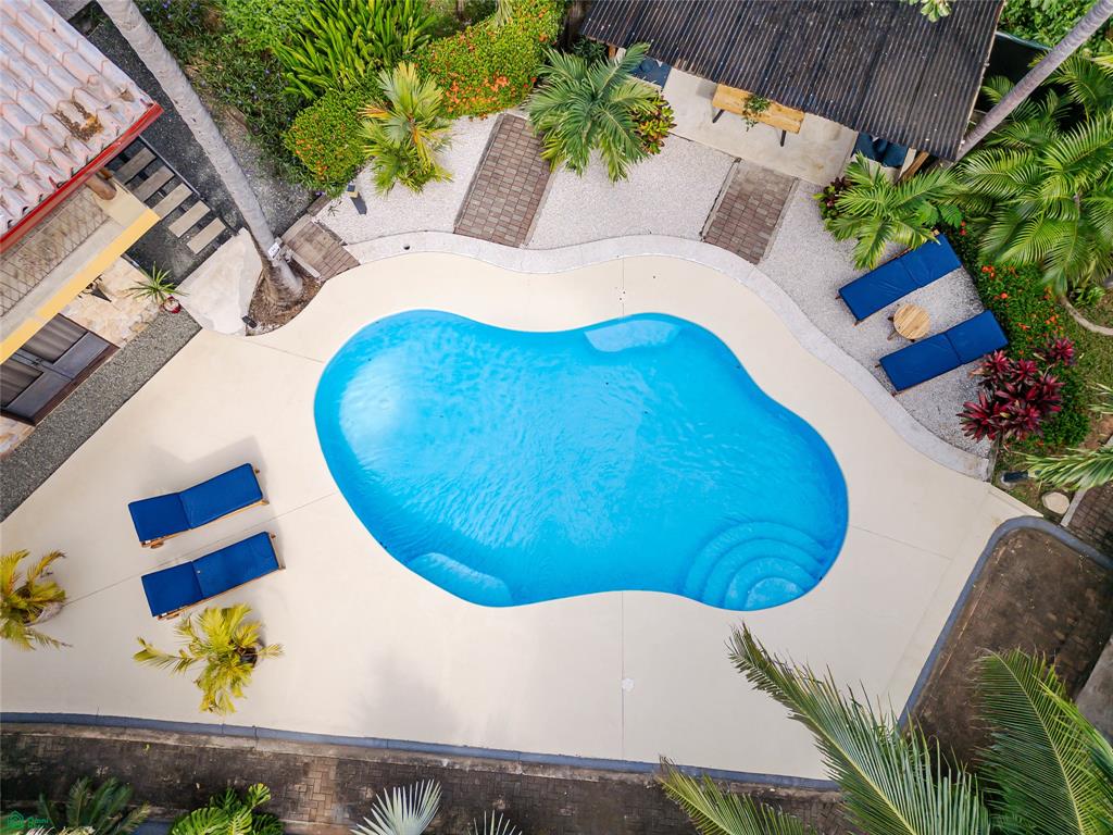 Cornett Retreat: High-Performing Multi-Unit Investment Near Playa Grande 
