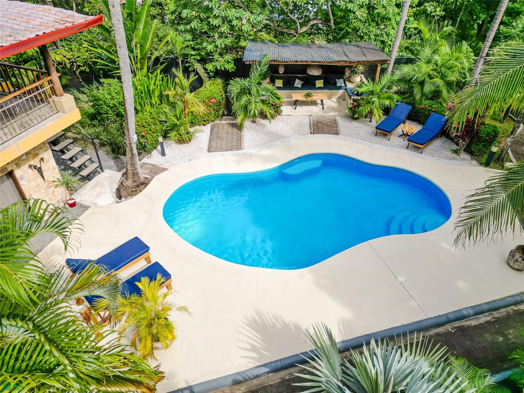 Cornett Retreat: High-Performing Multi-Unit Investment Near Playa Grande 