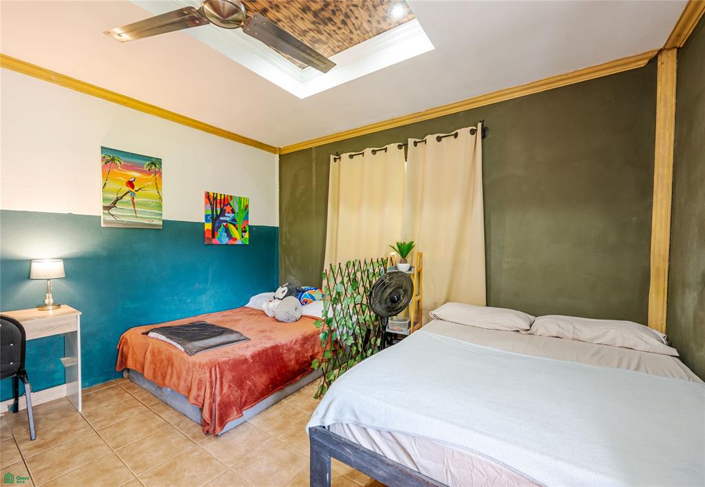 Cornett Retreat: High-Performing Multi-Unit Investment Near Playa Grande 