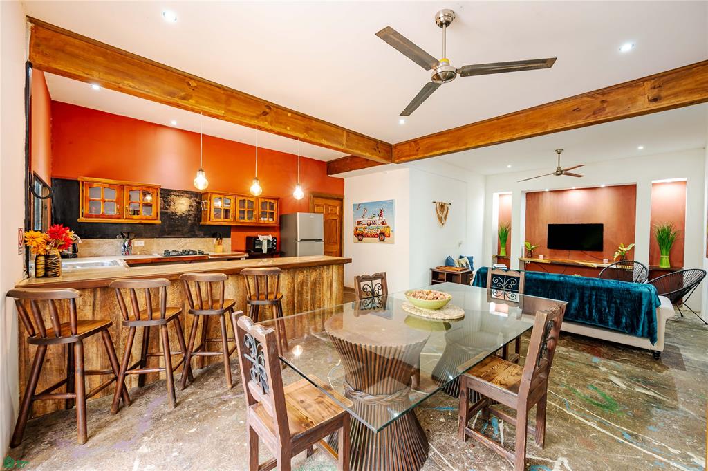 Cornett Retreat: High-Performing Multi-Unit Investment Near Playa Grande 