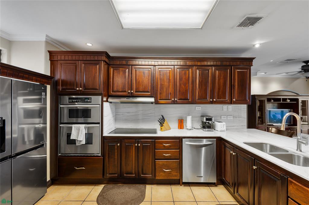 Bougainvillea 8101: Luxury Living with Ocean and Golf Views in Reserva Conchal