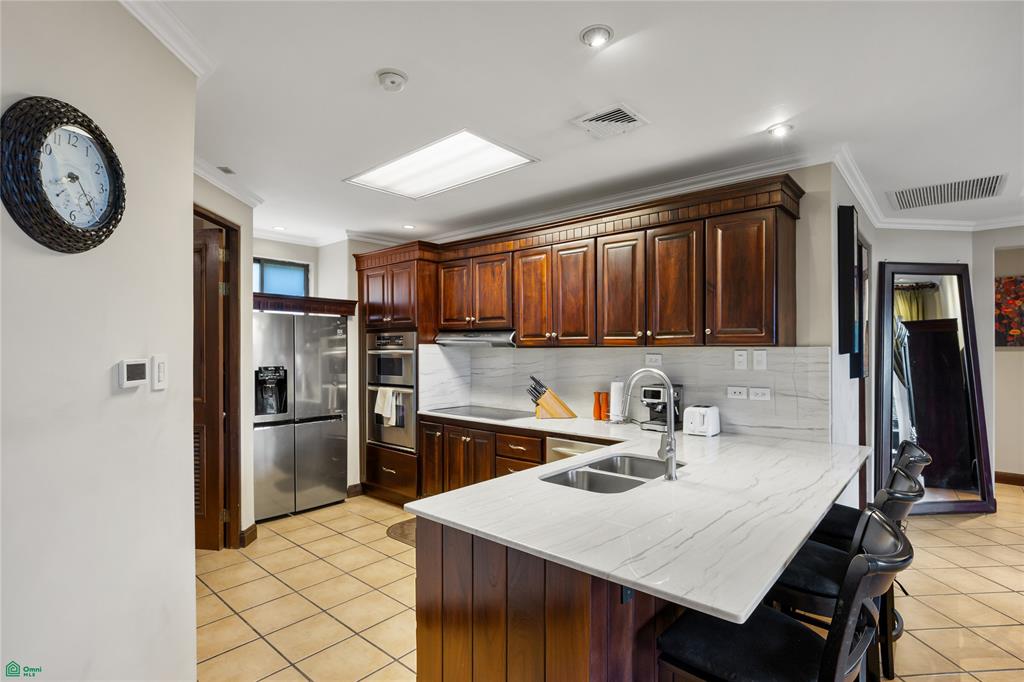 Bougainvillea 8101: Luxury Living with Ocean and Golf Views in Reserva Conchal