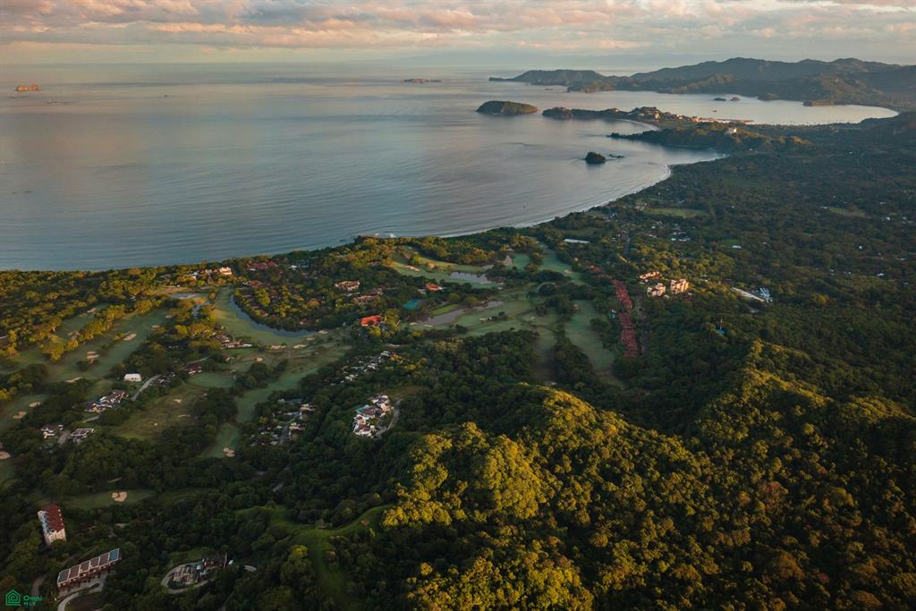 Bougainvillea 8101: Luxury Living with Ocean and Golf Views in Reserva Conchal