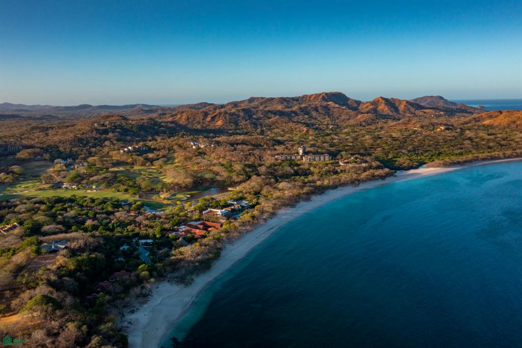 Bougainvillea 8101: Luxury Living with Ocean and Golf Views in Reserva Conchal