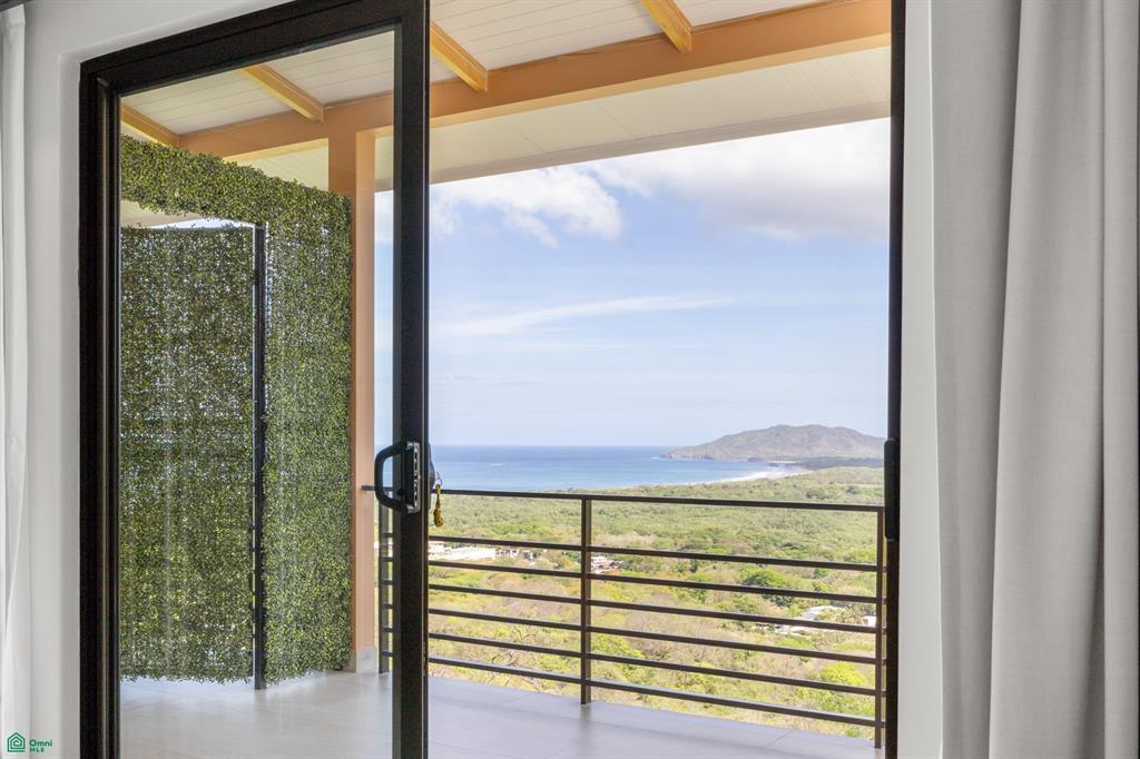 Villa Chiric: Luxury Hilltop Villa with Breathtaking Ocean Views