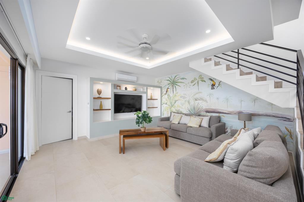 Villa Chiric: Luxury Hilltop Villa with Breathtaking Ocean Views
