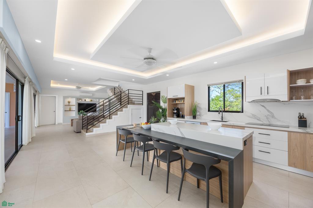 Villa Chiric: Luxury Hilltop Villa with Breathtaking Ocean Views
