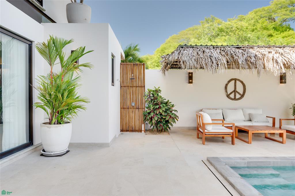 Casa Dos Lunas: Private Estate with Panoramic Ocean Views