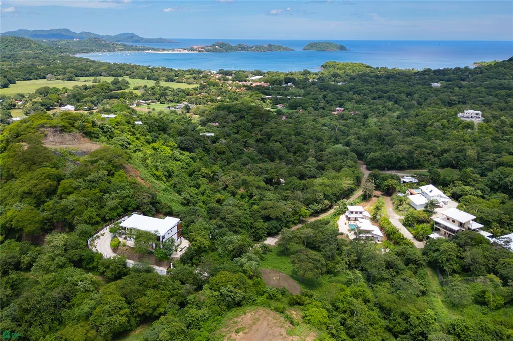 Casa Dos Lunas: Private Estate with Panoramic Ocean Views
