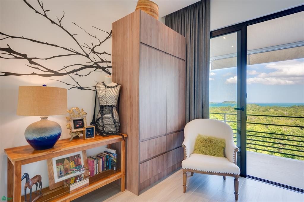 Casa Dos Lunas: Private Estate with Panoramic Ocean Views
