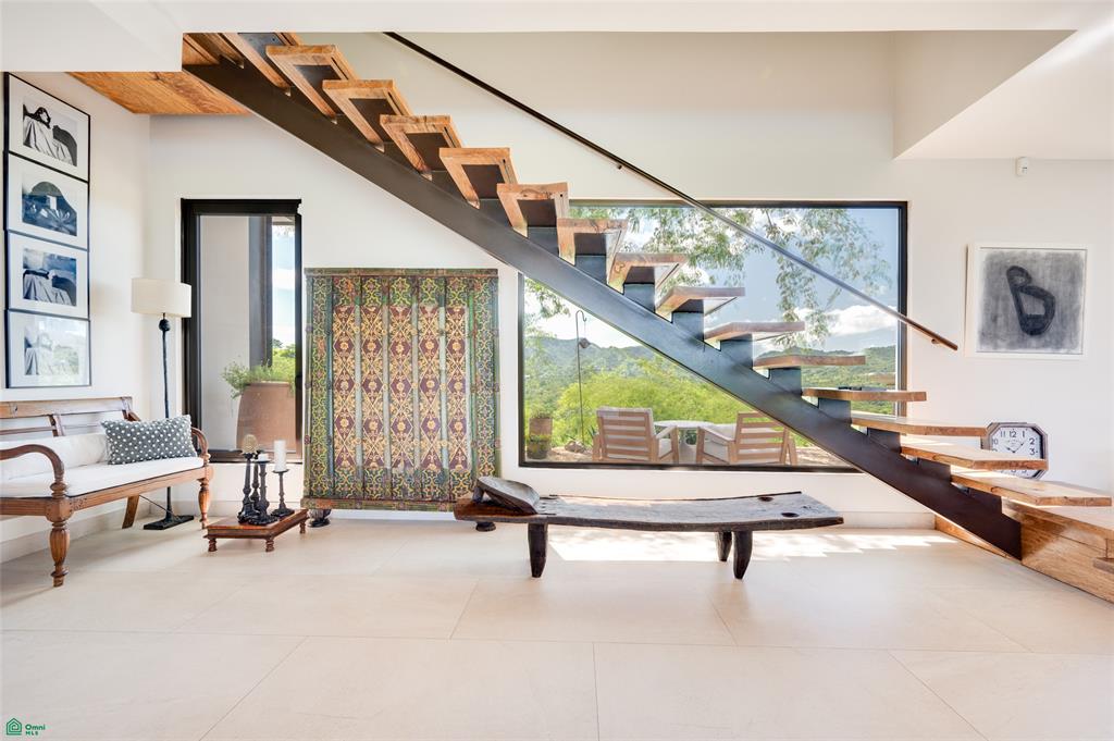 Casa Dos Lunas: Private Estate with Panoramic Ocean Views