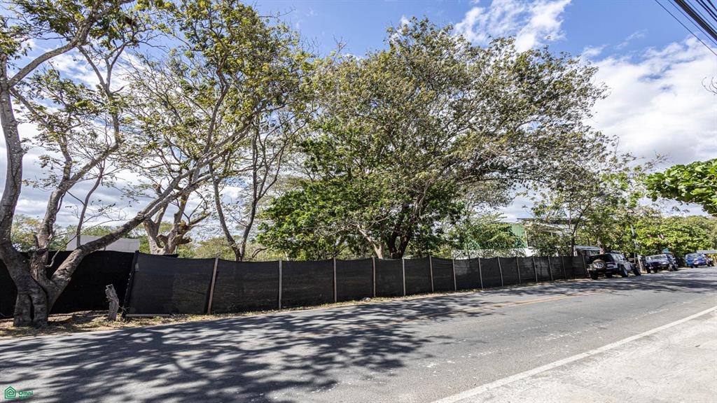 Lot Potrero: Titled Beachfront Development 
