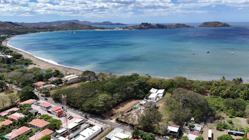 Lot Potrero: Titled Beachfront Development 