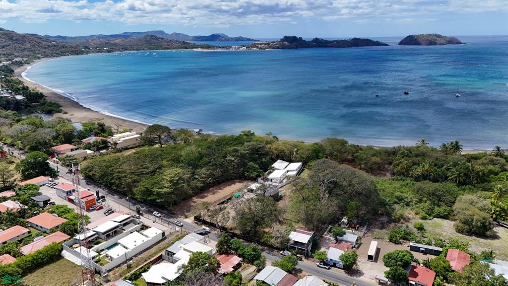 Lot Potrero: Titled Beachfront Development 