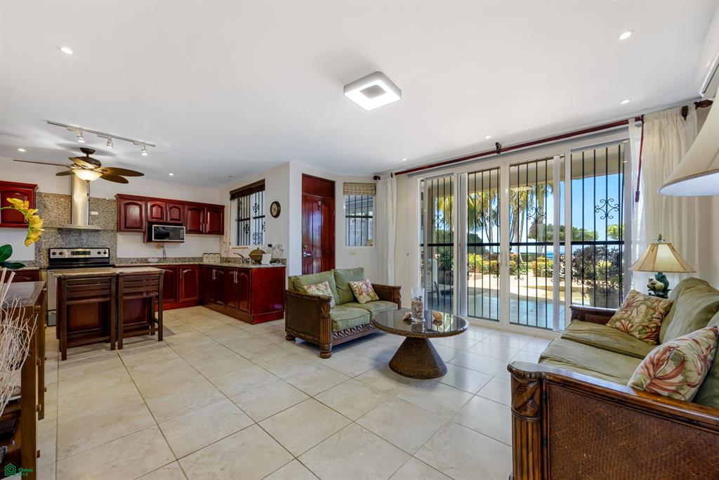 El Destino 1A: Turnkey Oceanfront Living in Surfside 