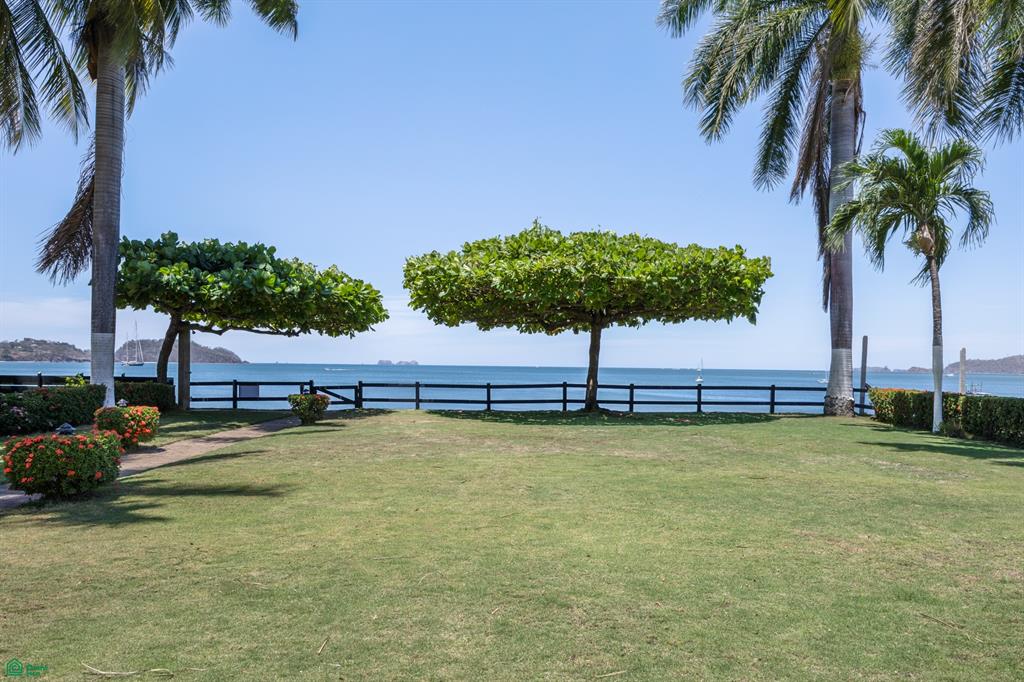 El Destino 1A: Turnkey Oceanfront Living in Surfside 