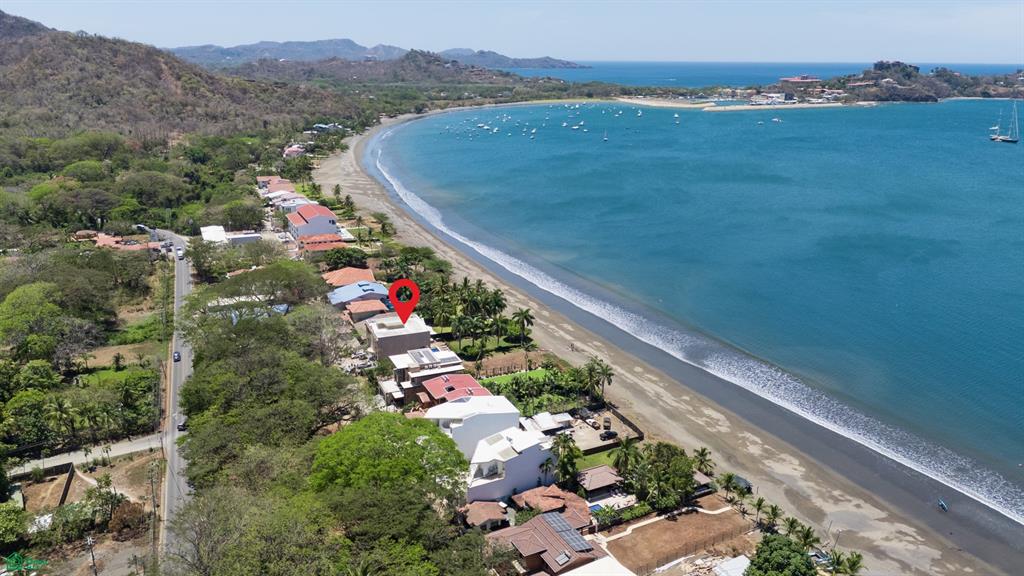 El Destino 1A: Turnkey Oceanfront Living in Surfside 