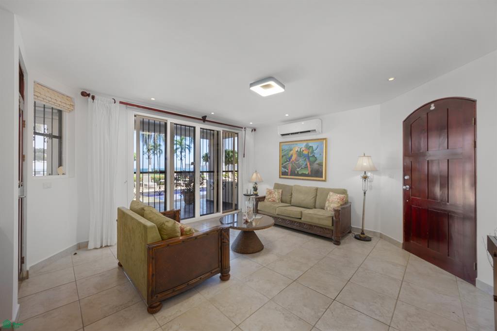 El Destino 1A: Turnkey Oceanfront Living in Surfside 