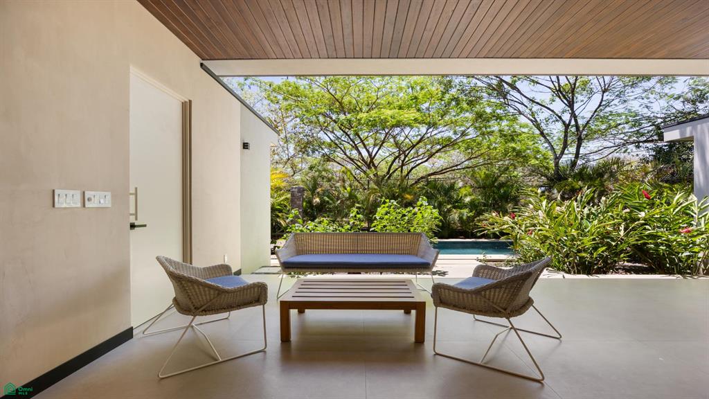 Casa Jade: Modern Coastal Home in Huacas, Guanacaste, Costa Rica