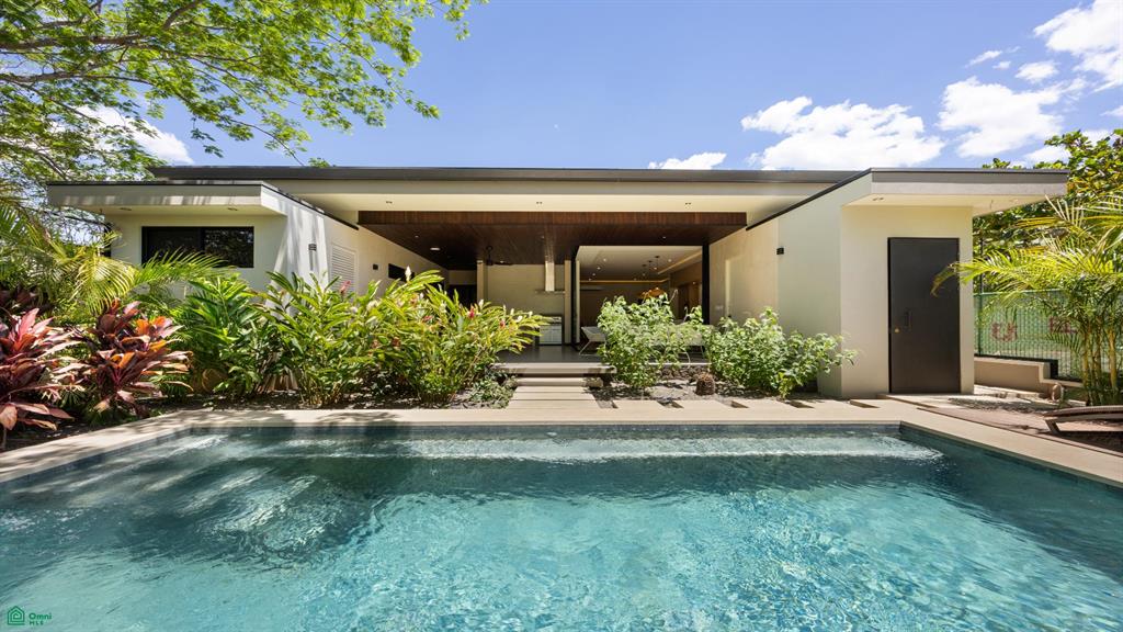 Casa Jade: Modern Coastal Home in Huacas, Guanacaste, Costa Rica
