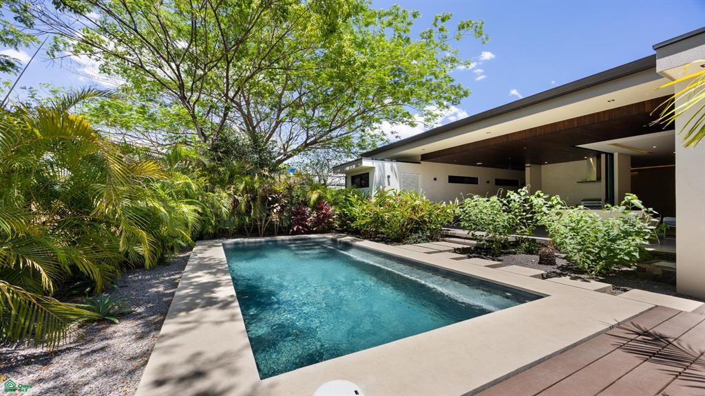 Casa Jade: Modern Coastal Home in Huacas, Guanacaste, Costa Rica