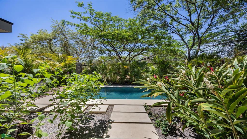 Casa Jade: Modern Coastal Home in Huacas, Guanacaste, Costa Rica
