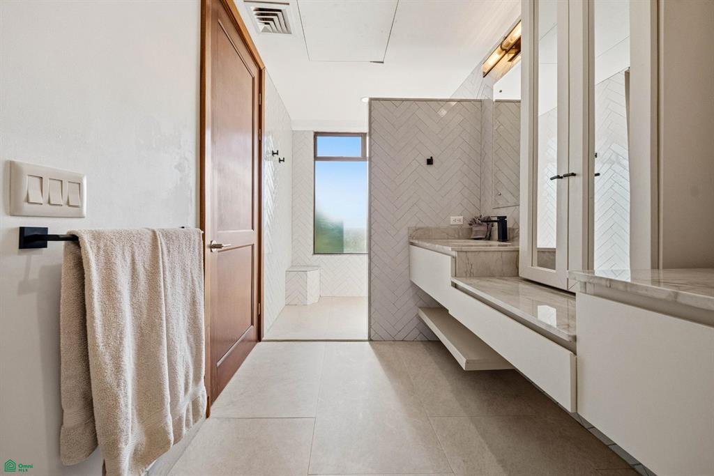 Carao T2-2: 3BR Condo with Renovated Interiors in Reserva Conchal