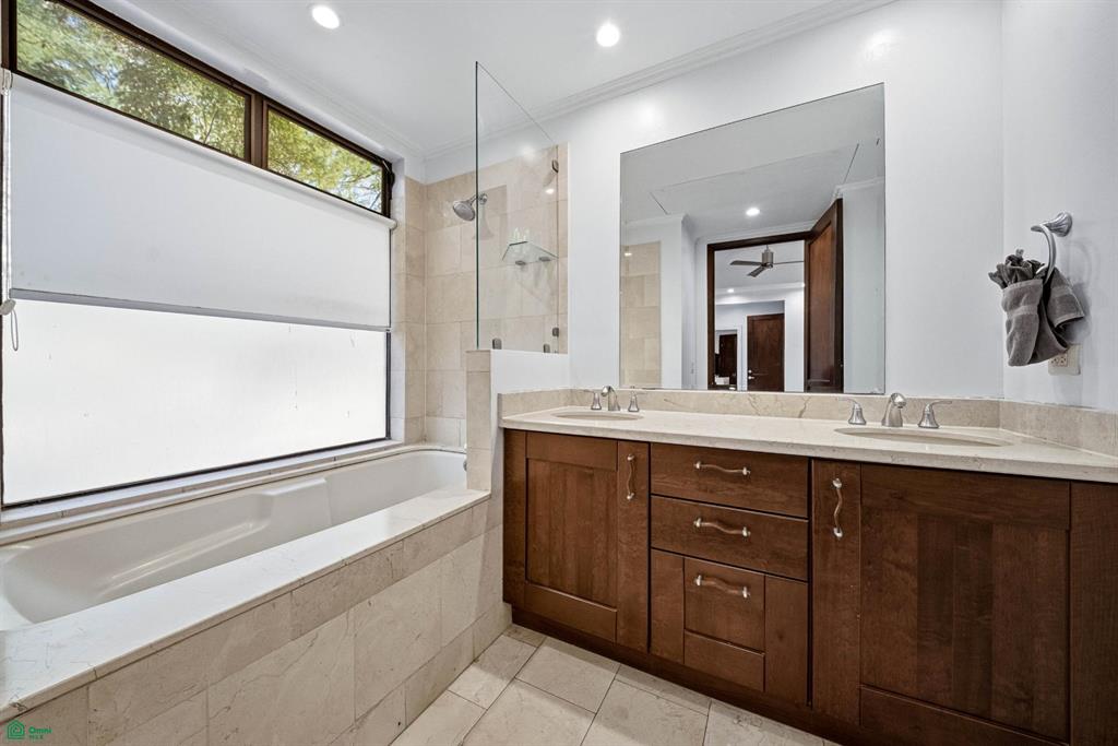 Carao T2-2: 3BR Condo with Renovated Interiors in Reserva Conchal