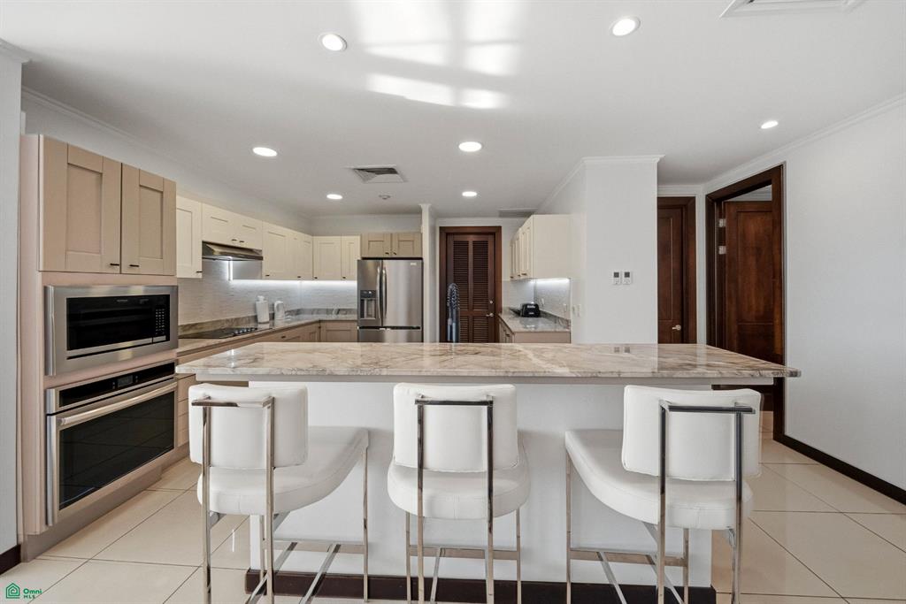 Carao T2-2: 3BR Condo with Renovated Interiors in Reserva Conchal