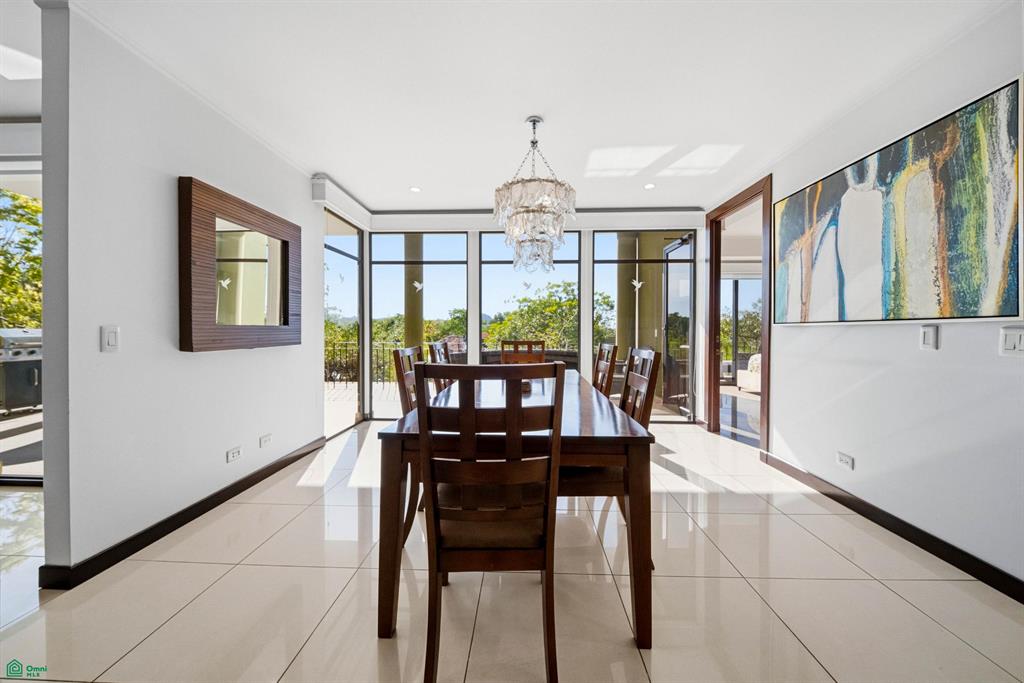Carao T2-2: 3BR Condo with Renovated Interiors in Reserva Conchal