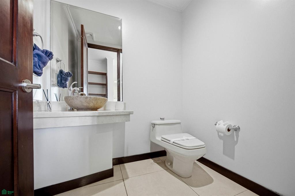 Carao T2-2: 3BR Condo with Renovated Interiors in Reserva Conchal