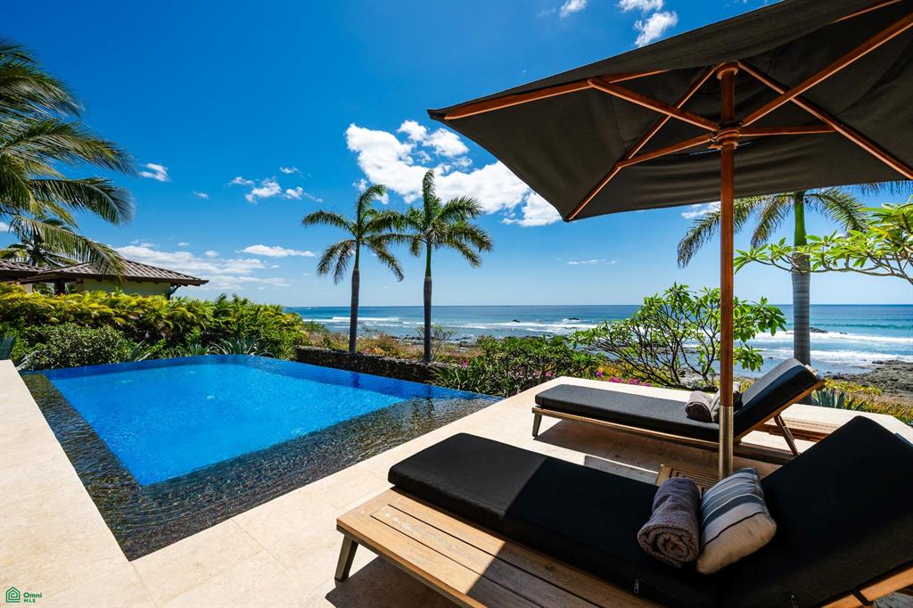 Villa Esperanza: Oceanfront in Playa Negra, Private Coastal Living with Direct Beach Access