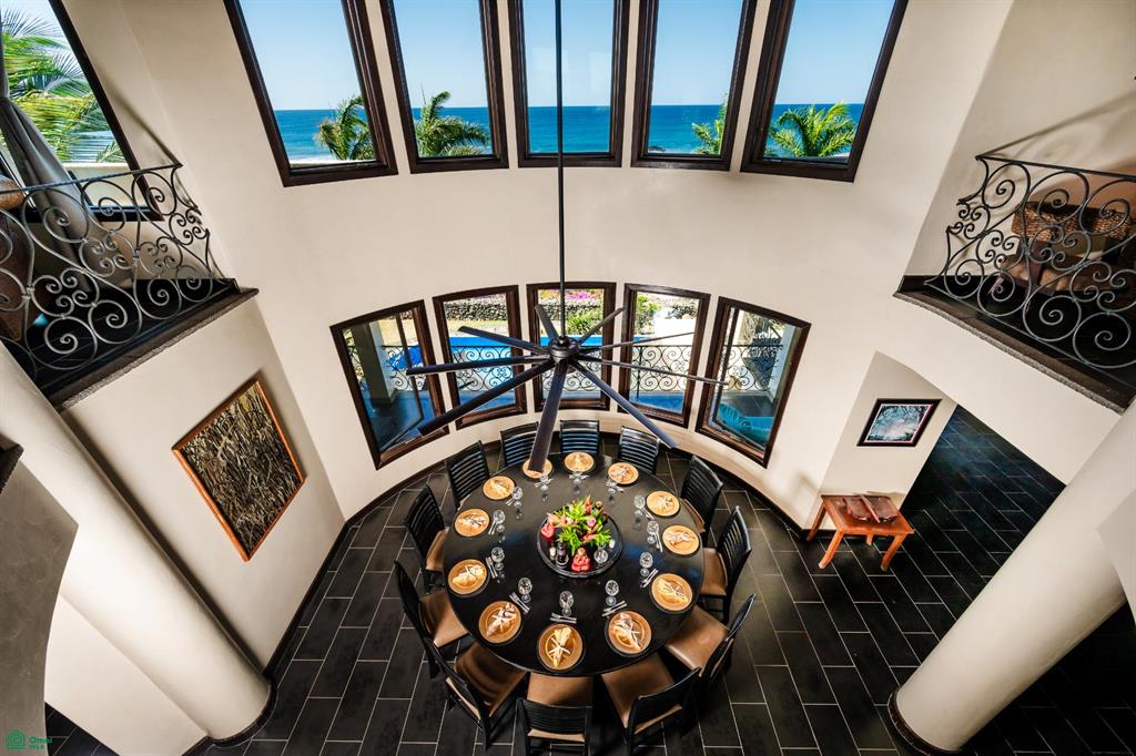 Villa Esperanza: Oceanfront in Playa Negra, Private Coastal Living with Direct Beach Access