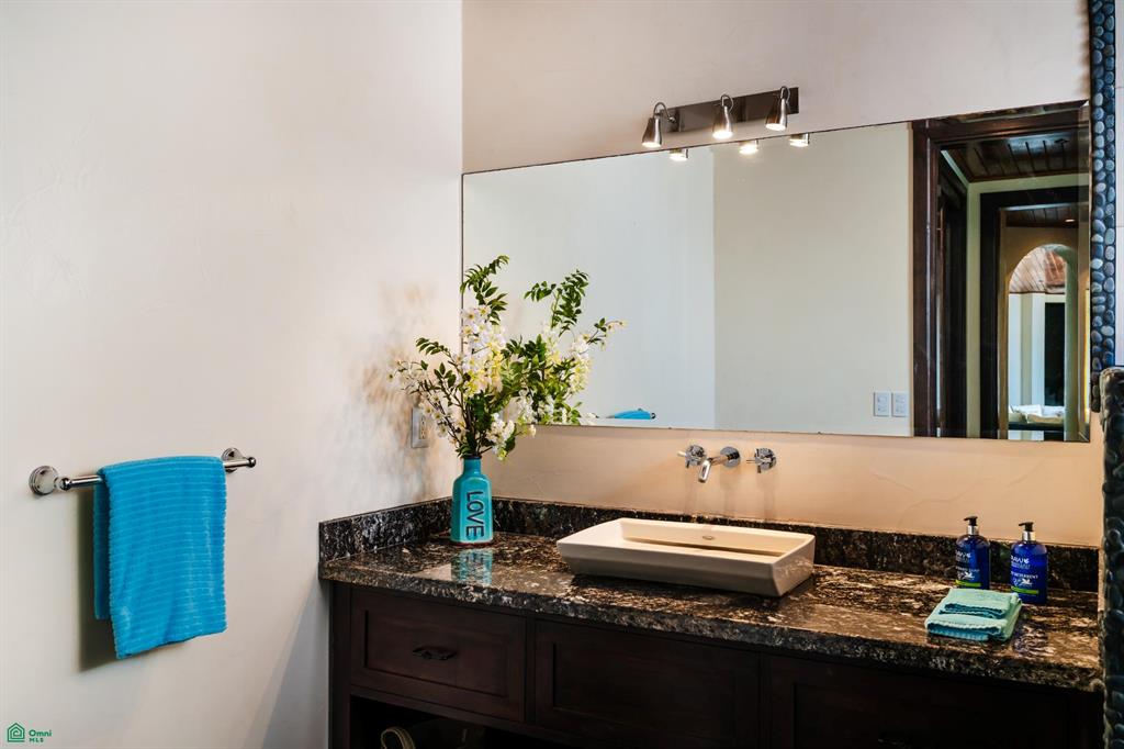 Villa Esperanza: Oceanfront in Playa Negra, Private Coastal Living with Direct Beach Access