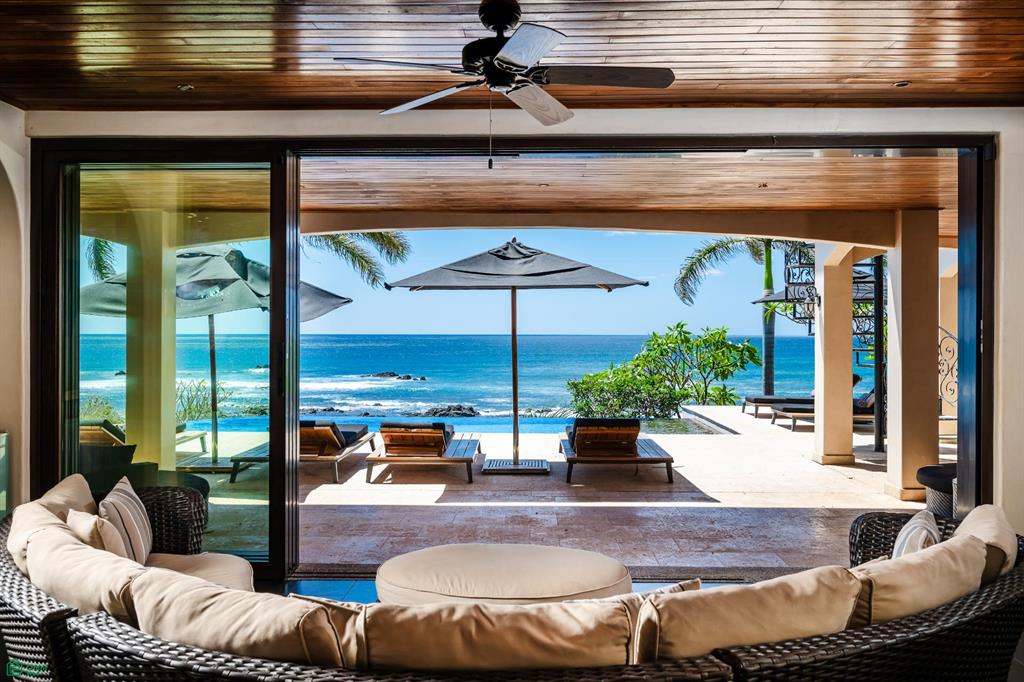 Villa Esperanza: Oceanfront in Playa Negra, Private Coastal Living with Direct Beach Access