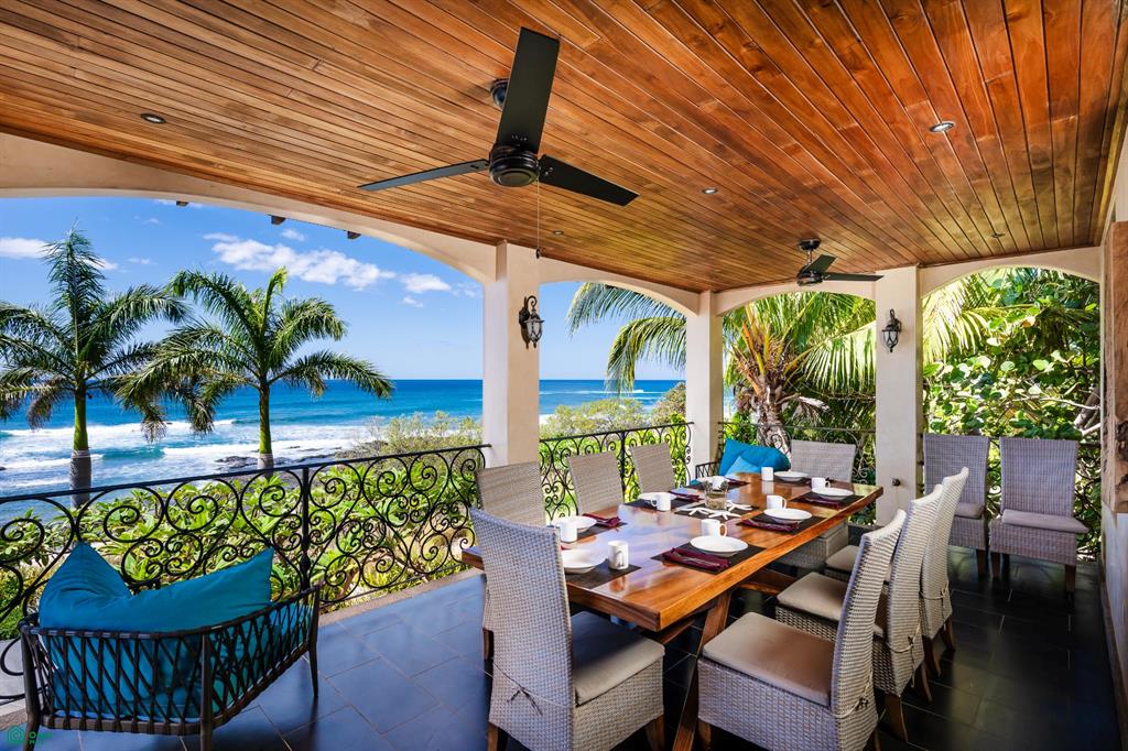 Villa Esperanza: Oceanfront in Playa Negra, Private Coastal Living with Direct Beach Access