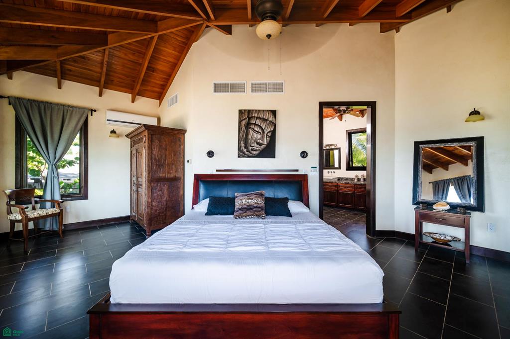 Villa Esperanza: Oceanfront in Playa Negra, Private Coastal Living with Direct Beach Access